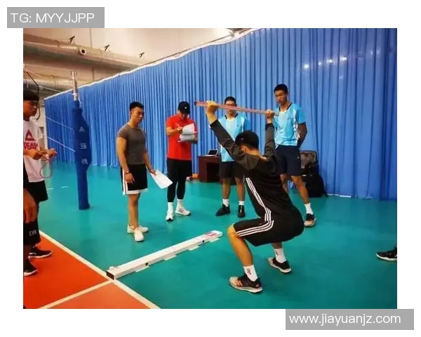 上海网球队心理素质分析与提升策略探讨助力运动员竞技表现 上海网球队心理素质分析与提升策略探讨助力运动员竞技表现