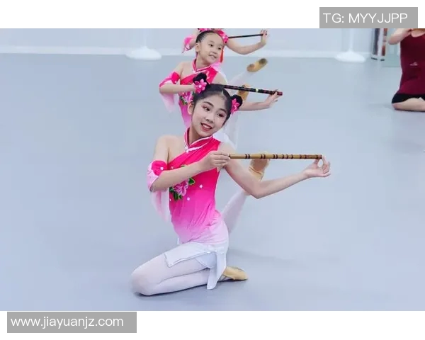 吴伟专访：从街头到舞台的蜕变与坚持的舞蹈人生回顾